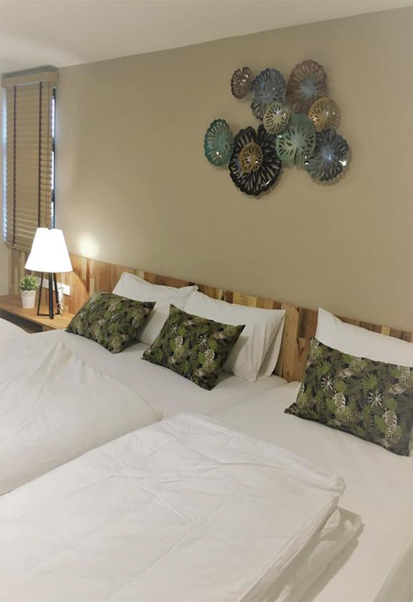 Отель Bangkok Saran Poshtel Экстерьер фото