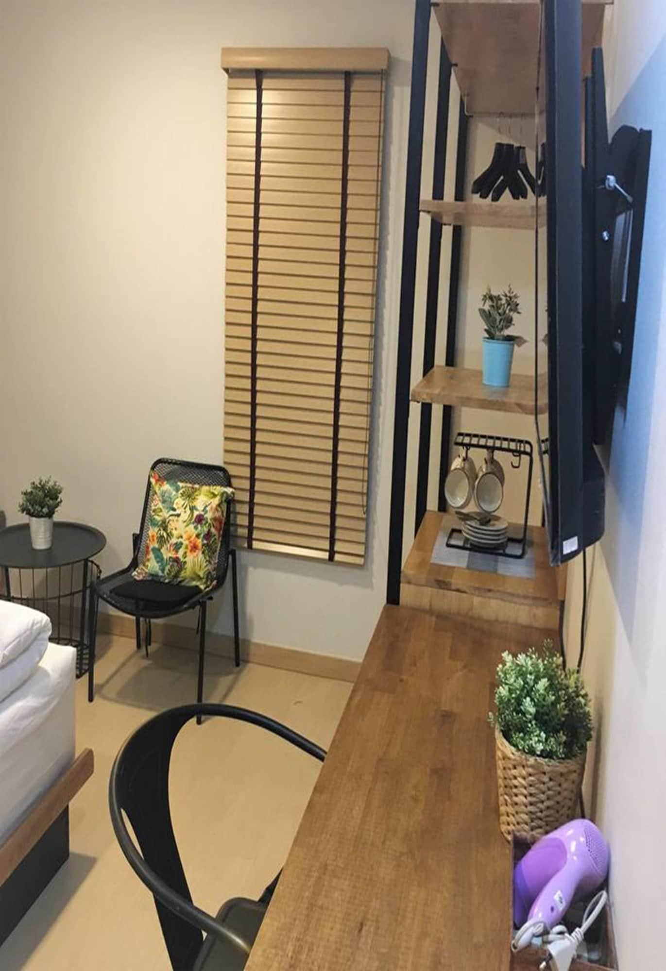 Отель Bangkok Saran Poshtel Экстерьер фото