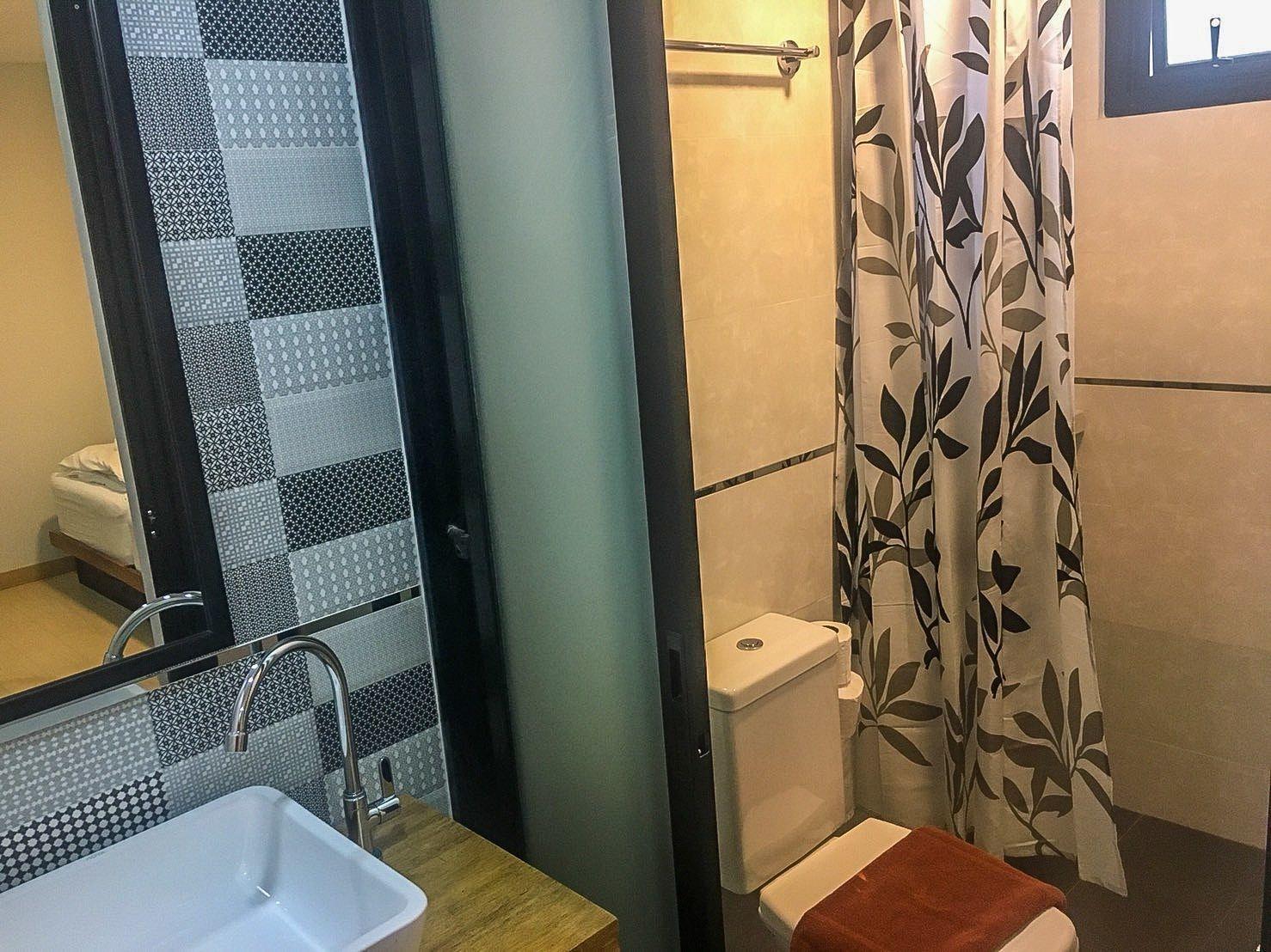 Отель Bangkok Saran Poshtel Экстерьер фото