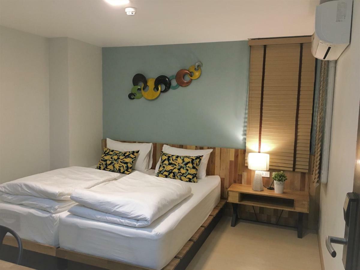 Отель Bangkok Saran Poshtel Экстерьер фото