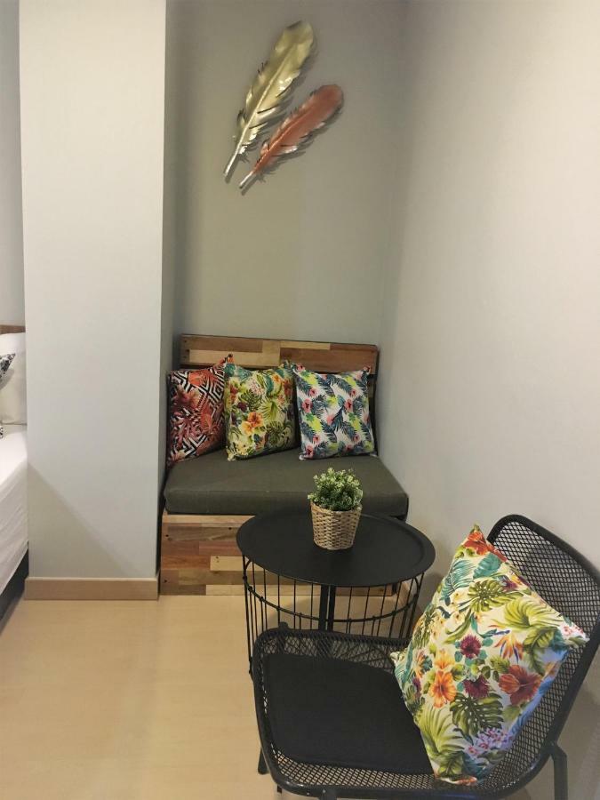 Отель Bangkok Saran Poshtel Экстерьер фото